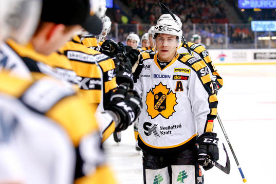 Skellefteås Pär Lindholm jublar