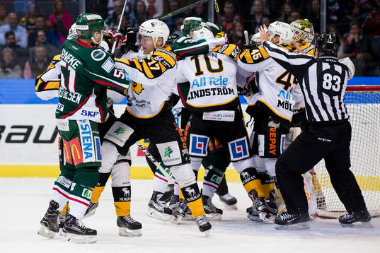 Frölundas Mats Rosseli Olsen och Skellefteås Pär