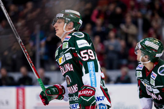 Frölundas Simon Hjalmarsson jublar