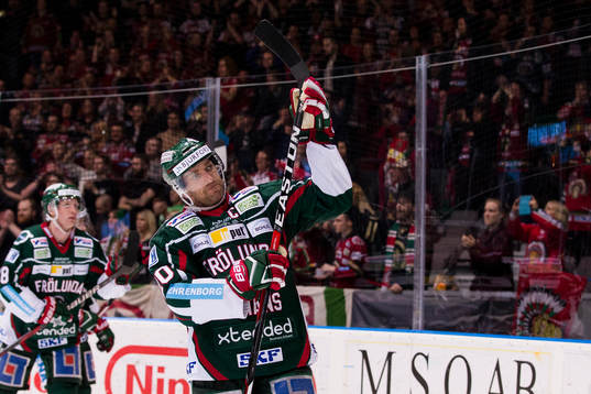 Frölundas Joel Lundqvist tackar publiken