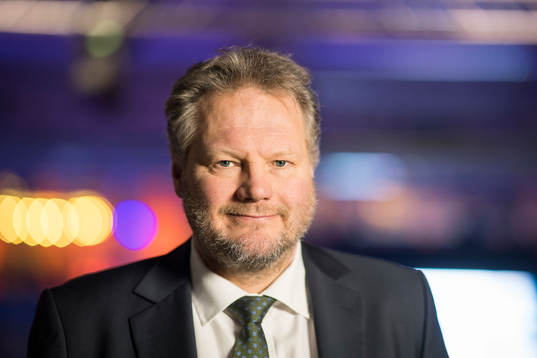 Cmore kommentator Arto Blomsten före kvartsfinal 1 i