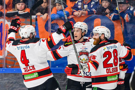 Malmö Redhawks Robin Alvarez jublar