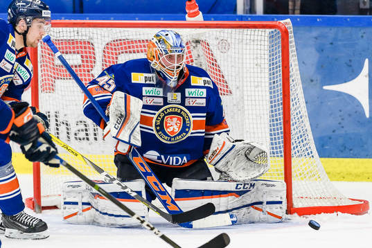 Växjös målvakt Viktor Andrén