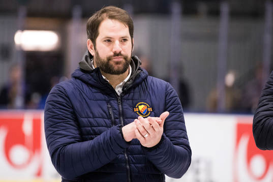 Djurgårdens tränare Jared Cipparone jublaer