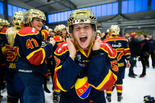 Djurgårdens Alexandra Cipparone jublar