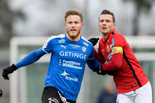 Halmstads Alexander Ruud Tveter och Trelleborgs Kristian