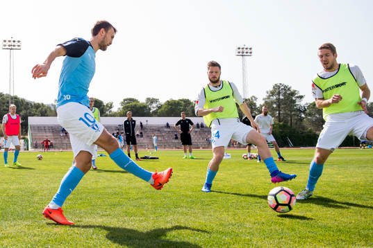 Malmö FFs Magnus Wolff Eikrem och Lasse Nielsen och Anton