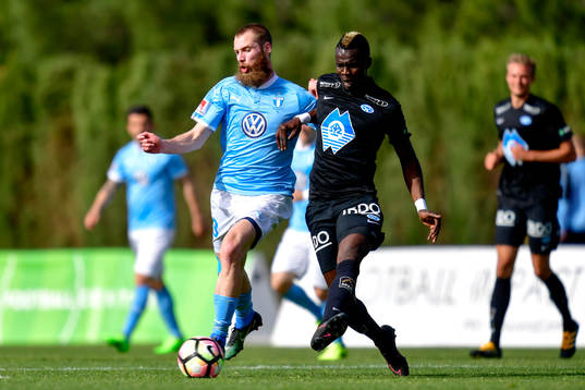 Malmö FFs Jo Inge Berget och Moldes Babacar Sarr
