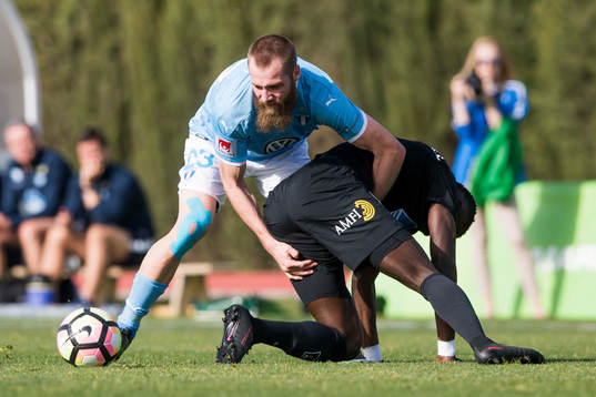 Malmö FFs Jo Inge Berget och Moldes Isak Ssewankambo