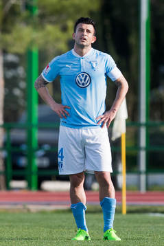 Malmö FFs Behrang Safari deppar