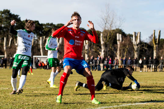 Helsingborgs Casper Seger deppar
