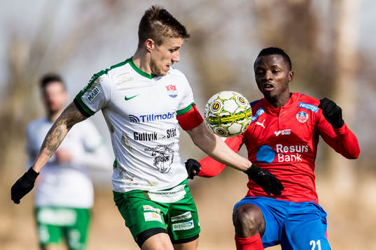 Prespas Anton Viklund och Helsingborgs Monday Samuel