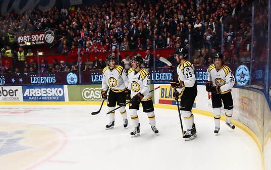 Brynäs spelare jublar
