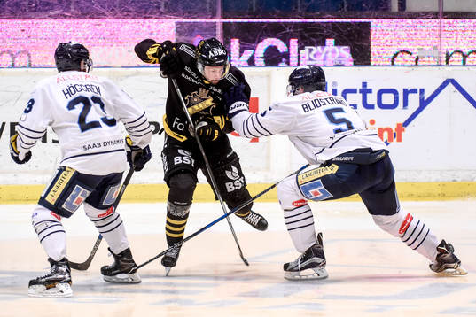 s Daniel Olsson-Trkulja och Karlskogas Fredrik Höggren och