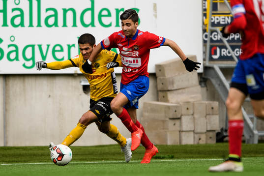 Elfsborgs Eduart Iljazi och Örgrytes Alexandros Kiourtsidis