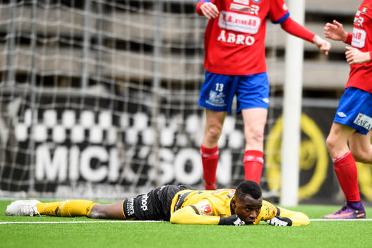 Elfsborgs Prince Isaac Kouame deppar