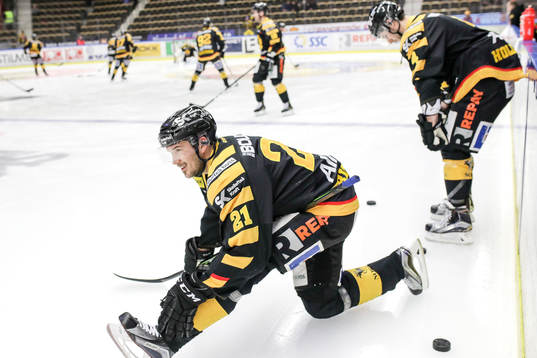 Skellefteås Jimmie Ericsson och Bud Holloway