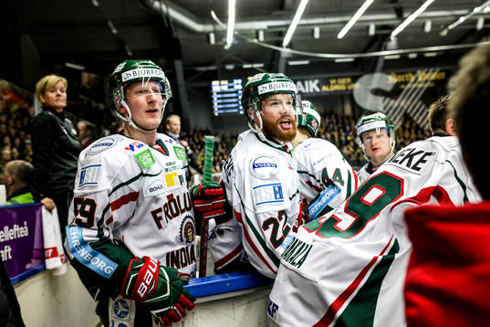 Frölundas Simon Hjalmarsson och Robin Figren