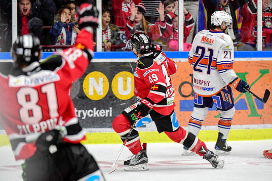 Malmö Redhawks Rhett Rakhshani jublar