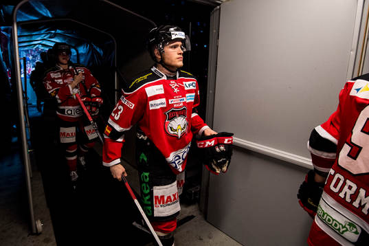 Malmö Redhawks Christoffer Forsberg deppar när han