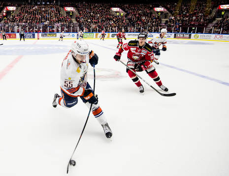 Växjös Nick Bailen och Malmö Redhawks Robin Alvarez