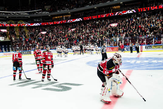 Malmö Redhawks målvakt Oscar Alsenfelt och André Benoit