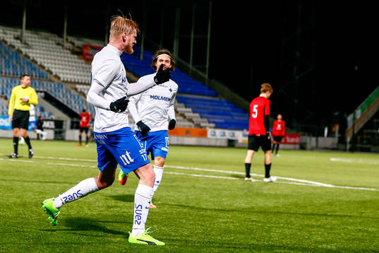 Norrköpings Karl Holmberg jublar