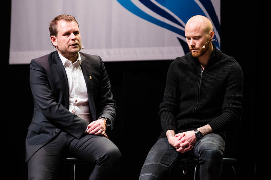 Häckens tränare Mikael Stahre och Alexander Farnerud