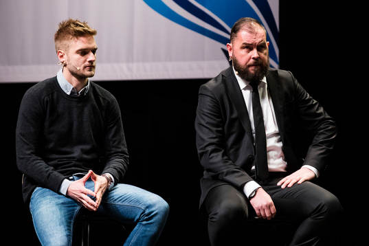 Örebros Johan Mårtensson och tränare Alexander Axén