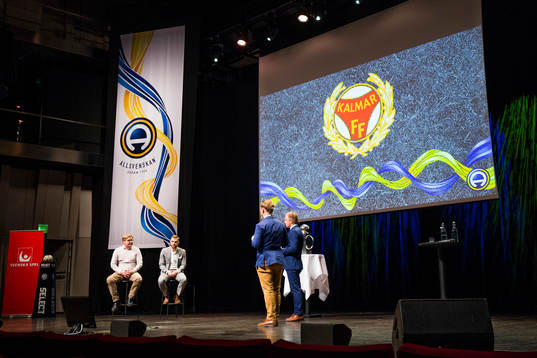 Representanter från Kalmar på scenen