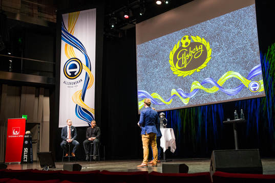 Representanter från Elfsborg på scenen