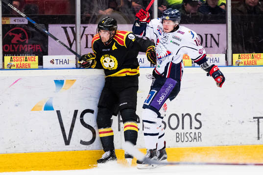 Brynäs Lukas Kilström och Linköpings Jacob Lilja