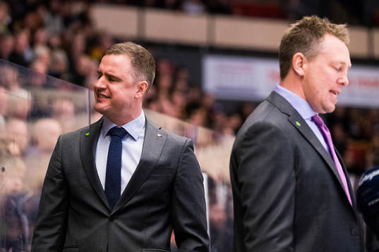 Linköpings tränare Dan Tagnes och assisterande tränare