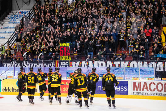 Bläddra bland fler bilder av Ishockey, SHL, Kvartsfinal 2, Brynäs - Linköping