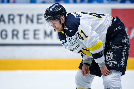 s David Ullström har ont