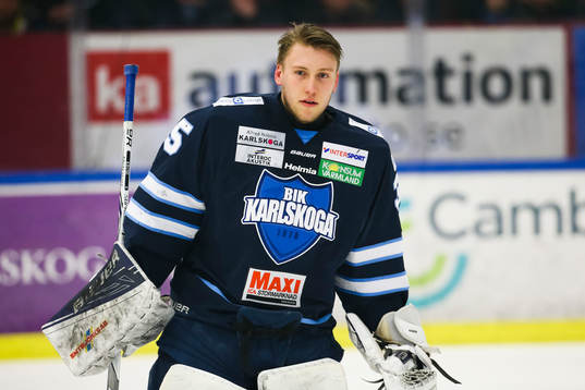 Karlskogas målvakt Emil Kruse