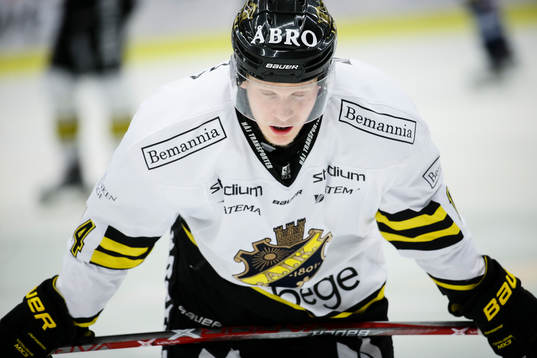 s Mads Larsen  deppar