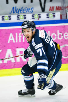 Karlskogas Carl Berglund jublar