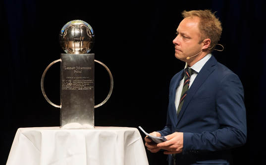 Anders Andersson, C More, och Lennart Johanssons pokal