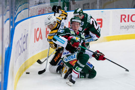 Frölundas Victor Olofsson och Joel Lundqvist mot