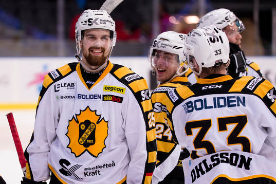 Bläddra bland fler bilder av Ishockey, SHL, Kvartsfinal 3, Frölunda - Skellefteå