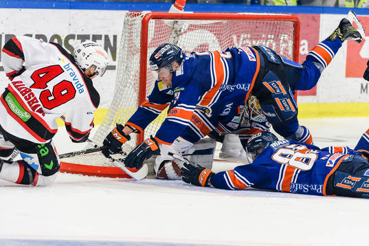 Malmö Redhawks Rhett Rakhshani gör mål 2-4