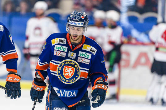 Växjös Jeff Tambellini deppar