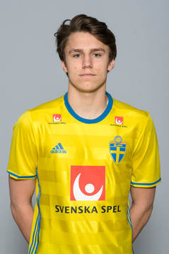 Aron Sandén i P18-landslaget