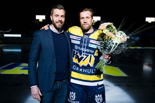 s Sportchef Johan Hult hyllar Martin Thörnberg för 600