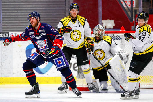 Linköpings Marcel Müller jublar