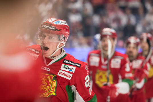 Moras Matias Lassen jublar