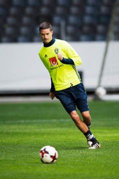 Mikael Lustig