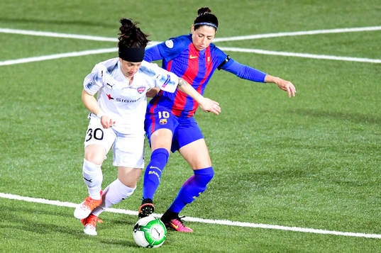 Rosengårds Ella Masar och Barcelonas Marta Torrejón