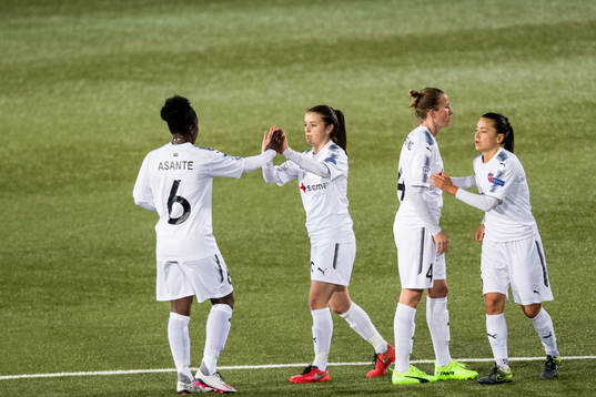 Rosengårds Anita Asante, Iva Landeka, Lina Nilsson och